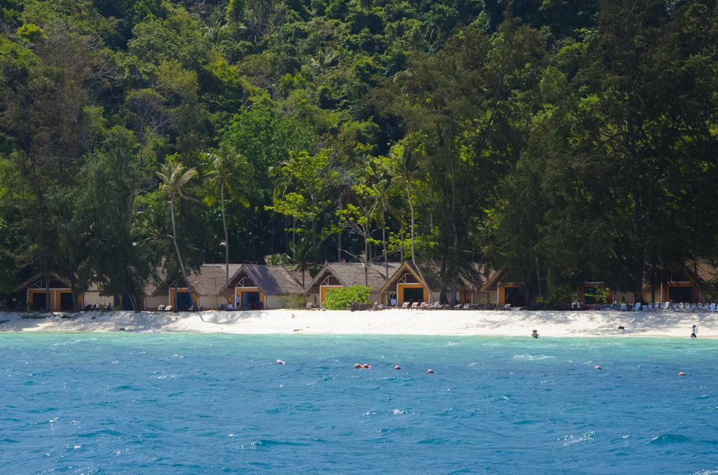 Coral Island Resort Phuket Exterior photo